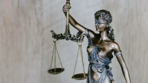 Concurso DPU: Vagas de Nível Médio e Superior, Salários e Edital
