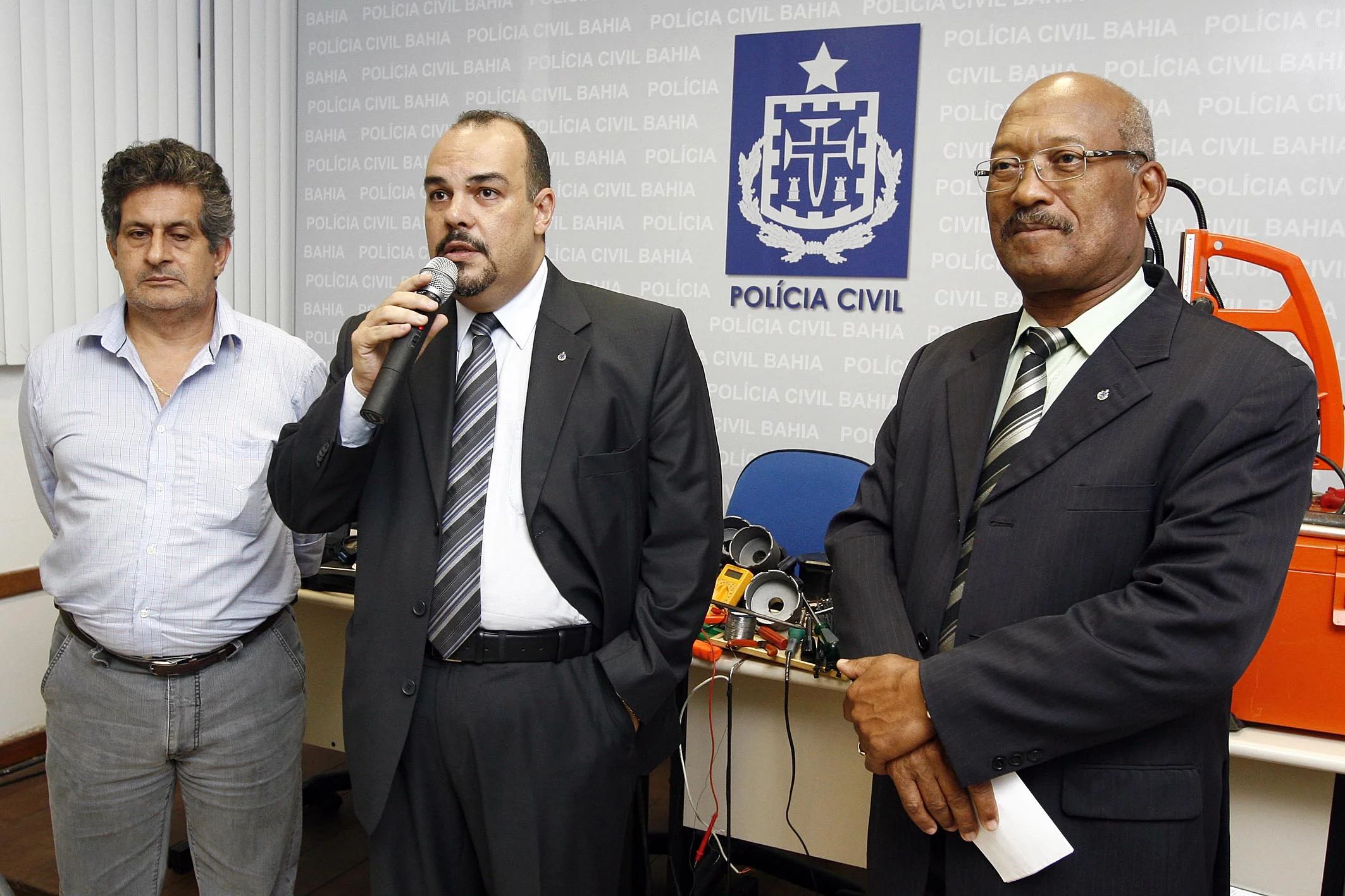 Investigadores e Delegados da Polícia Civil da Bahia em operação no Concurso PC BA
