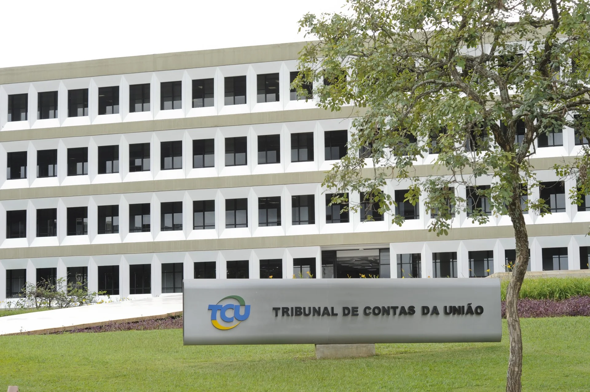 Sede do Tribunal de Contas da União em Brasília onde atuam auditores federais de controle externo