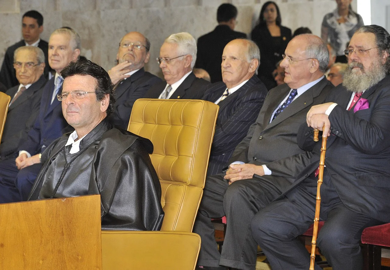 Editais de tribunais com inscrições encerrando esta semana