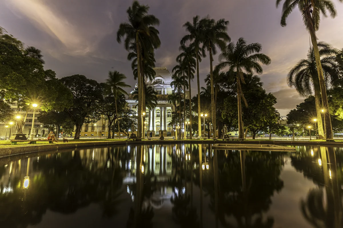Palácio da Justiça de Pernambuco no Recife sede do Poder Judiciário estadual que julga inquéritos e medidas cautelares