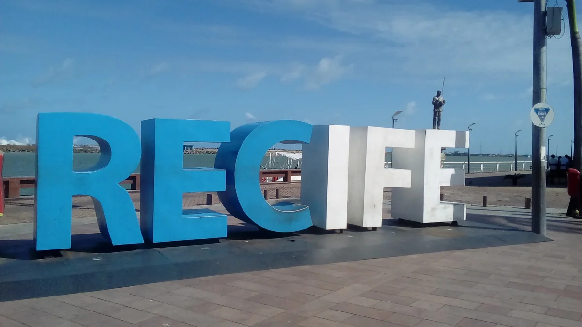 Recife Antigo e Praça Rio Branco capital de Pernambuco onde fica localizada a sede central da Polícia Civil